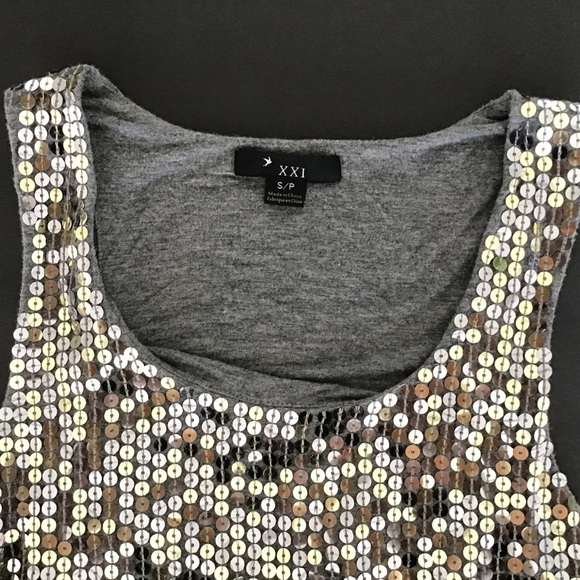FOREVER 21  SILVER SEQUIN GRAY TANK TOP SMALL - Picture 5 of 10